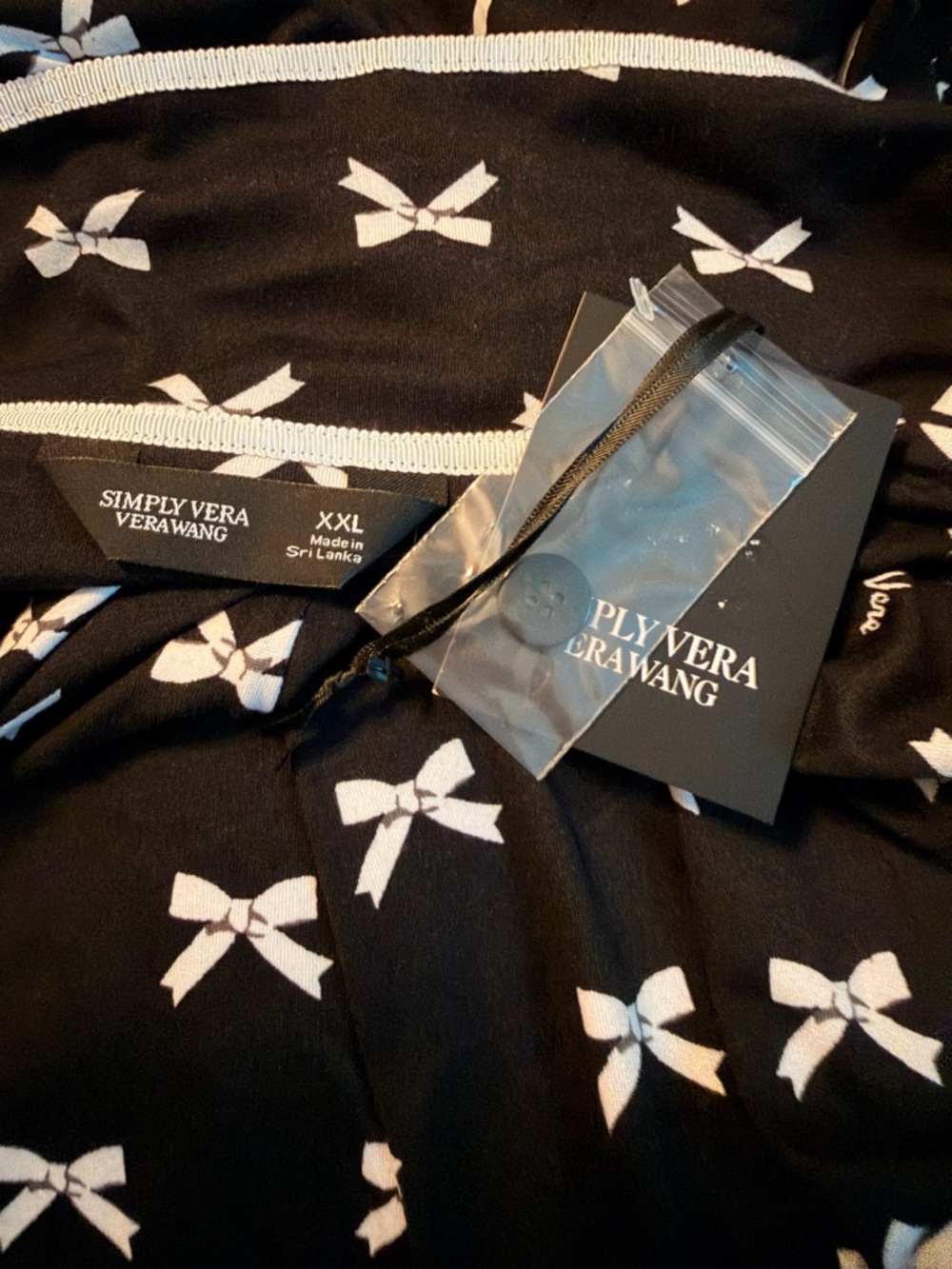 NWT Simply Vera Vera Wang Black and White Bow Themed Pajama Set- So Soft-XXL - Picture 6 of 7